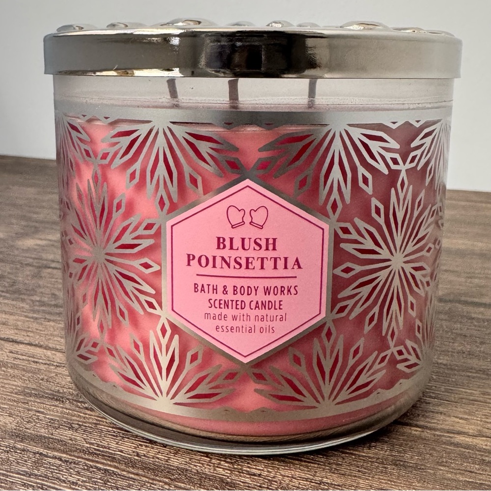 Bath & Body Works Blush Poinsettia 3-Wick Candle